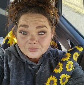 Meet your Posher, Kassandra